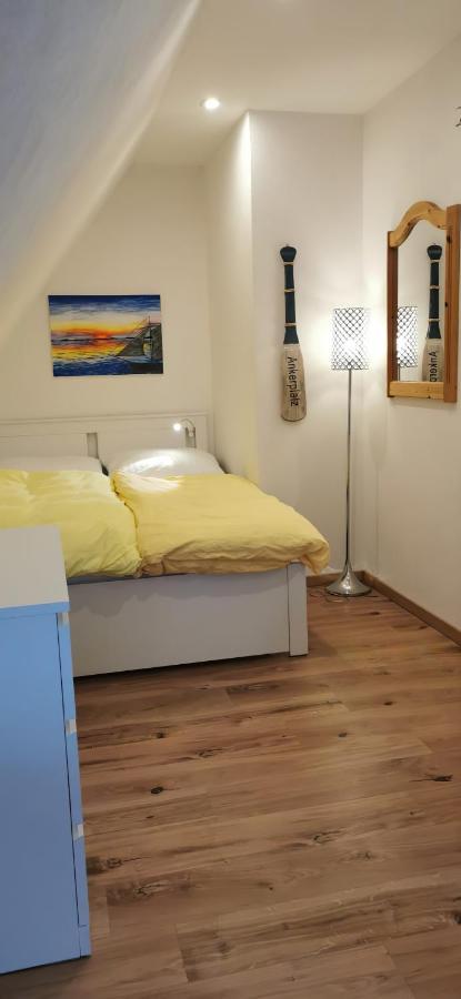 Apartamento Kleine Auszeit Pellworm Exterior foto